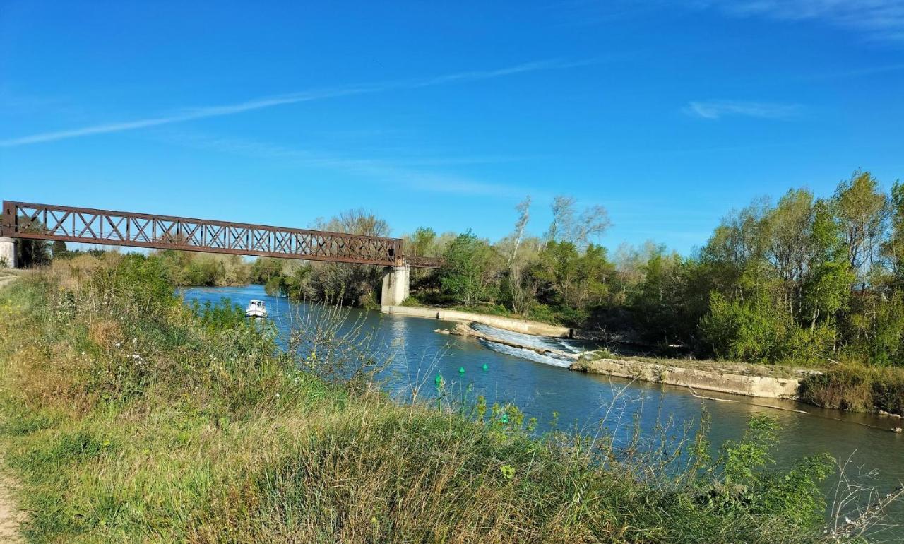 Gites A Moussan ,Domaine De La Barque A 5 Mins De Narbonne Exterior foto